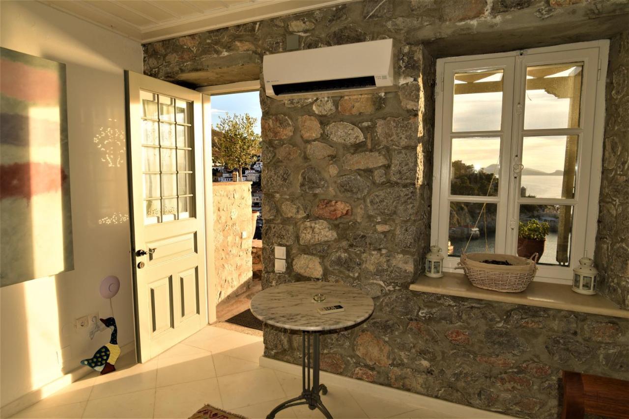 Villa Sunset Hydra Bagian luar foto