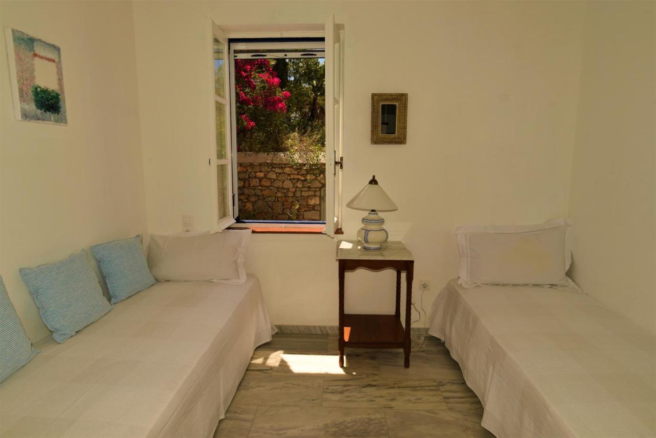 Villa Sunset Hydra Bagian luar foto